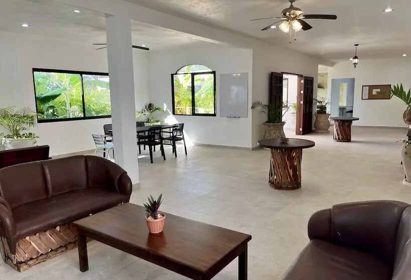 ホテル Villas Tikuch