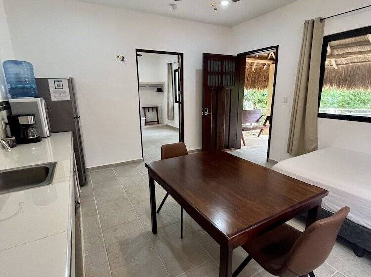 호텔 Villas Tikuch