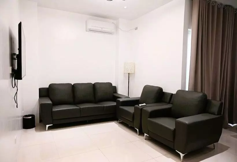 J&v Hotel And Resort