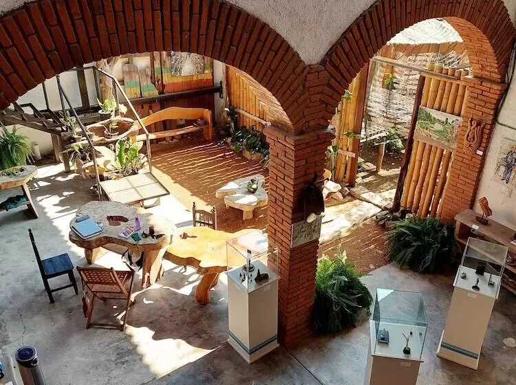 ペンション Casa Lasibe
