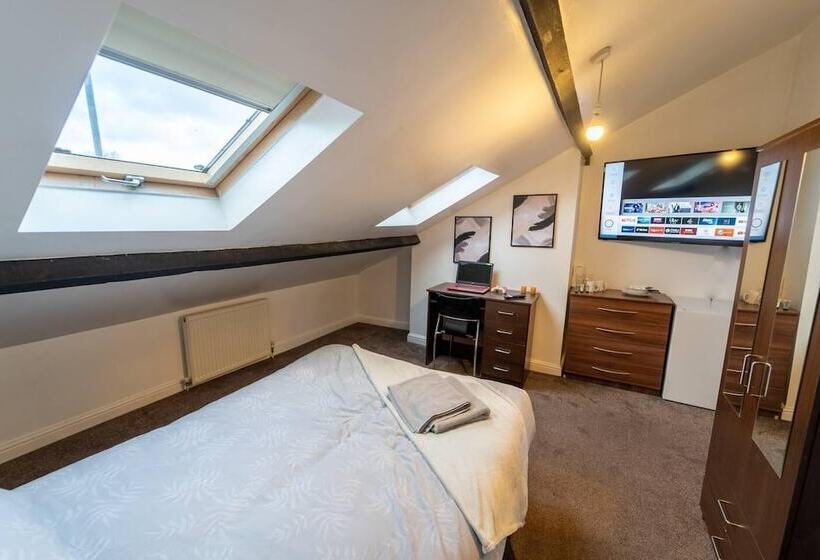 레지던스 Cosy Room Walking Distance To The City