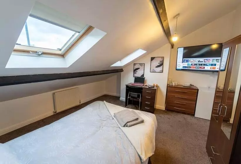 Residenssi Cosy Room Walking Distance To The City