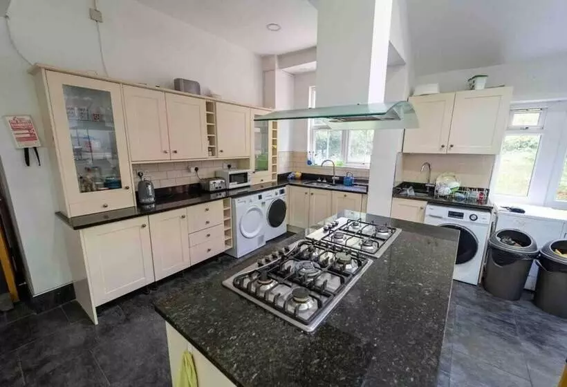 Residenssi Cosy Room Walking Distance To The City