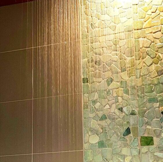 אתר נופש Sacred Garden Fiji