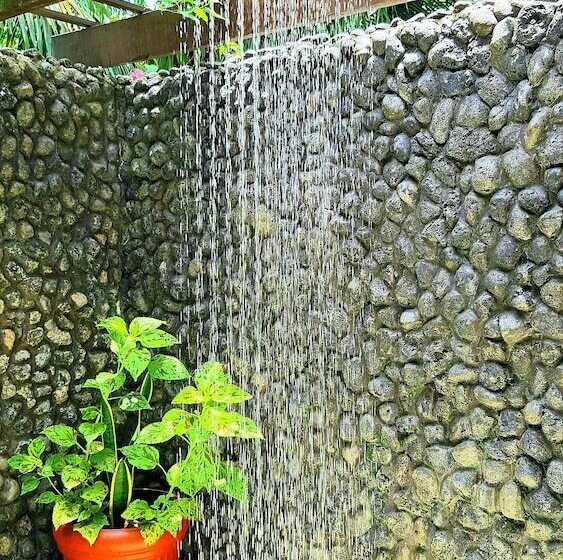 אתר נופש Sacred Garden Fiji