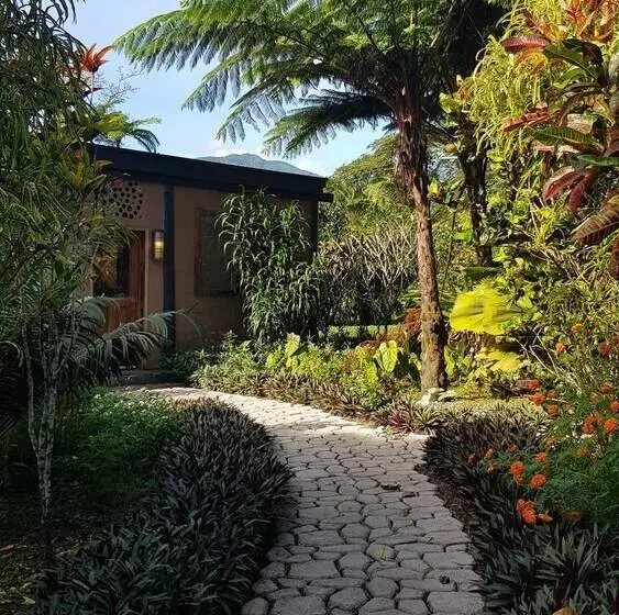 Lomakeskus Sacred Garden Fiji