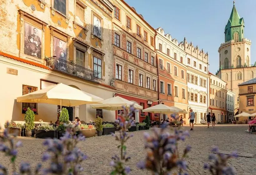 Rynek 10 Apartments