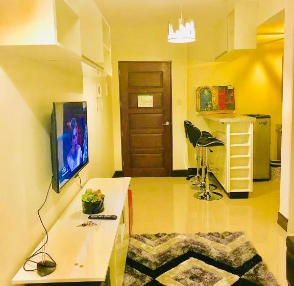 تختخواب و صبحانه Condo In Cebu