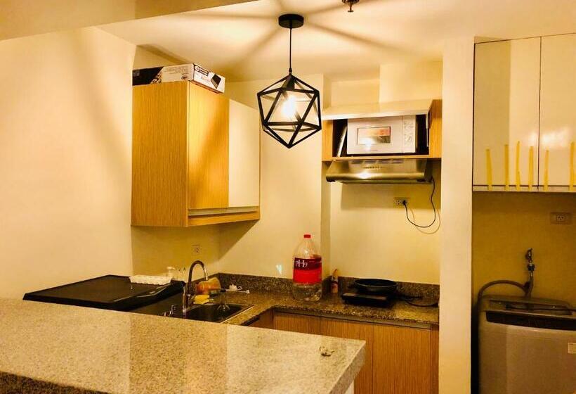 تختخواب و صبحانه Condo In Cebu