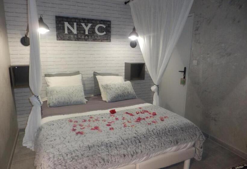 مبيت وإفطار Suite Luxe Avec Sauna Et Jacuzzi Privée