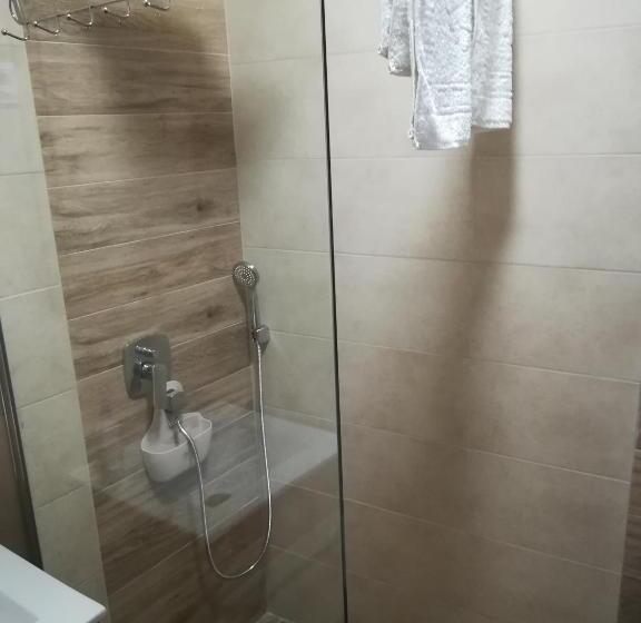 تختخواب و صبحانه Vila Senić