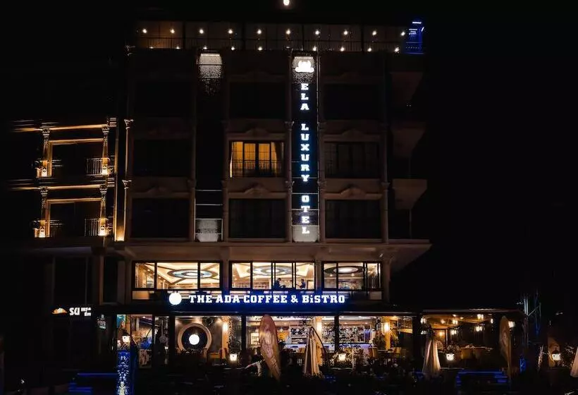 Elada Luxury Otel