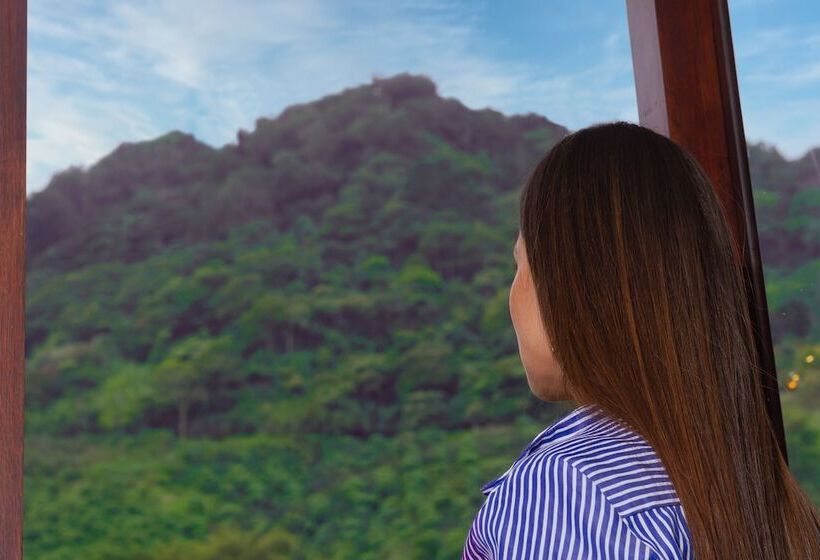 فندق Alma De Luna