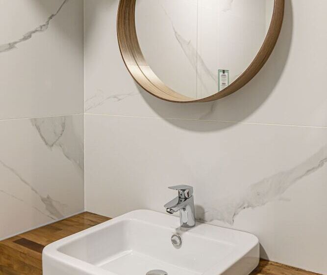 酒店 Central Pascani