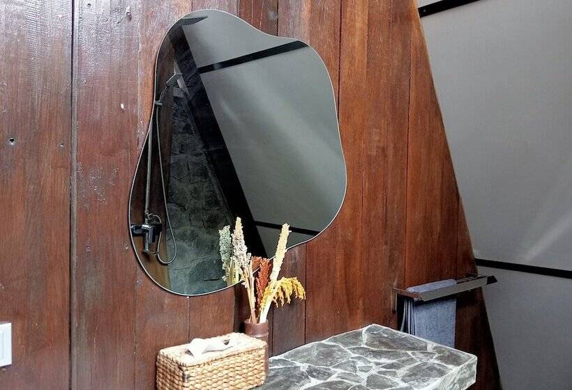 فندق Chalet Bromo Lounge & Lodge