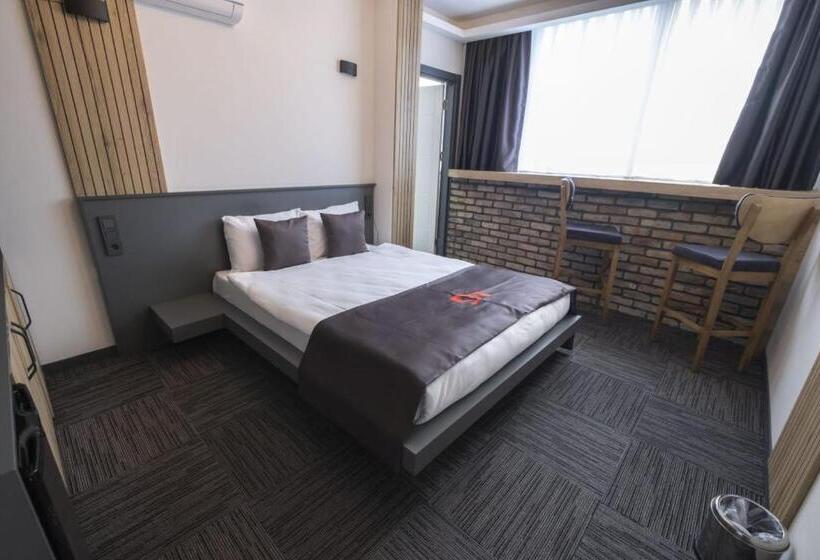 בית מלון כפרי Dewy