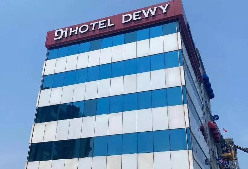 Hotelli Dewy