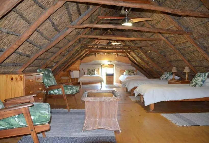 Hotelli Heiveld Farm Cottages