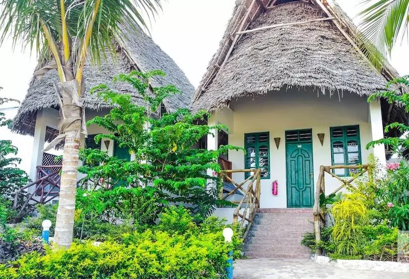 Hotelli Jabali Bungalows Lodge