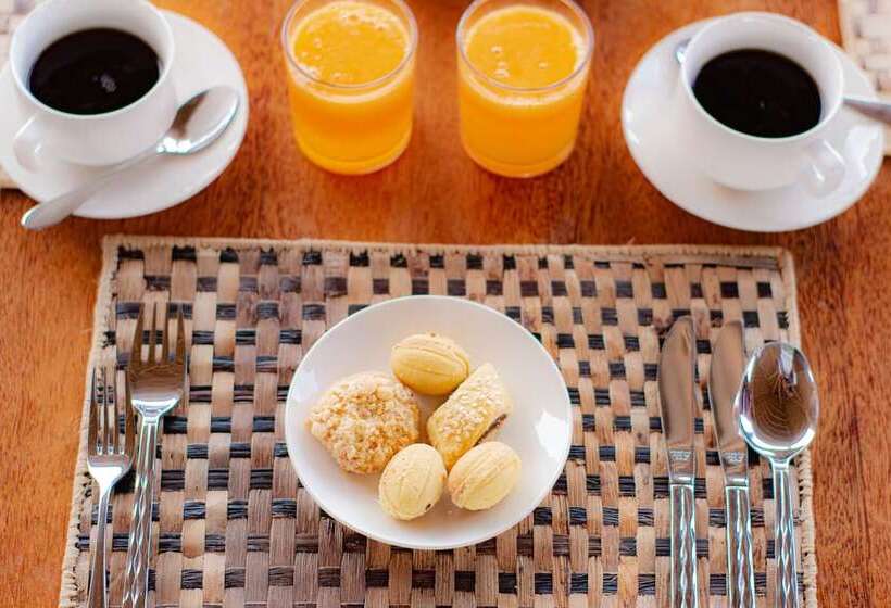 בית מלון כפרי Jabali Bungalows Lodge