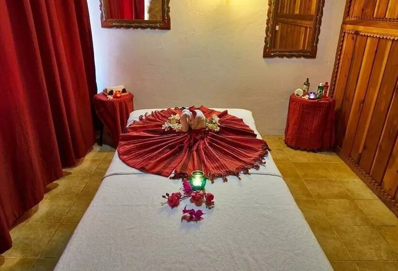 Hotelli La Tonna Safari