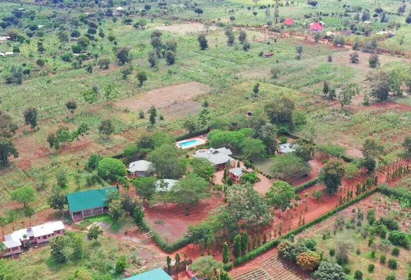 هتل Maktau Mountain Lodge