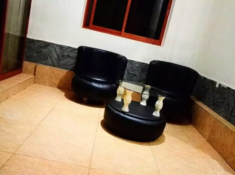 هتل Kigali Fantastic Homes