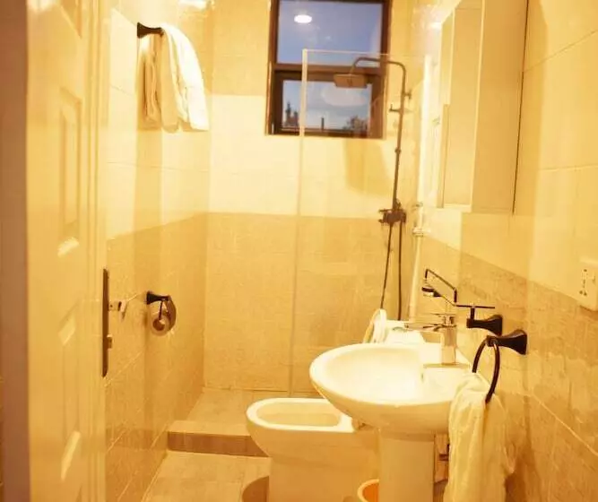 هتل Kigali Fantastic Homes