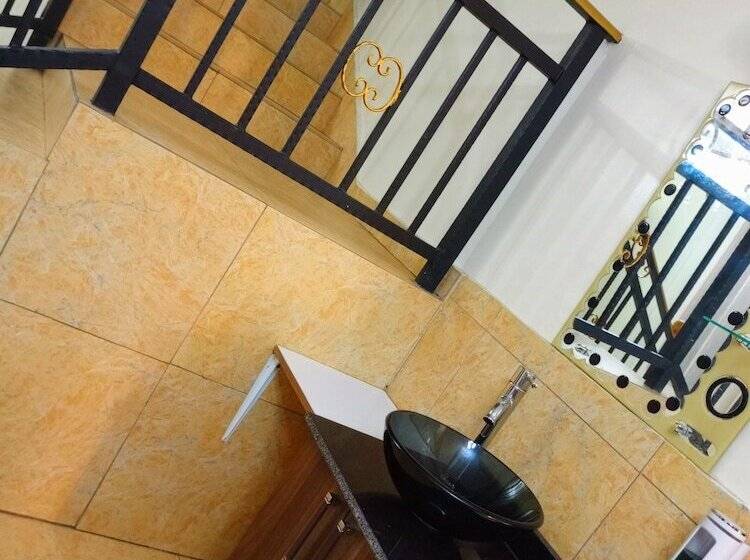 هتل Kigali Fantastic Homes