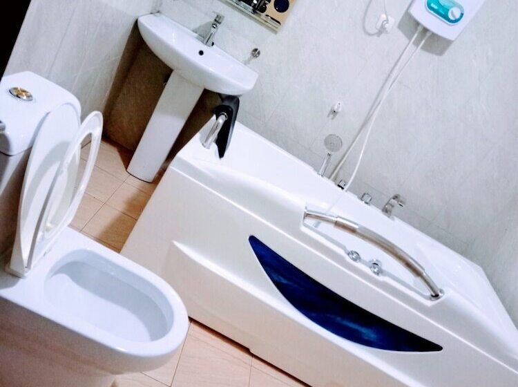 هتل Kigali Fantastic Homes