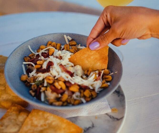 فندق San Felicin Hostel