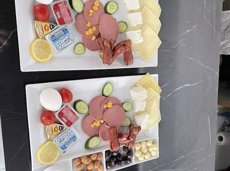 ホテル Teker Luxury