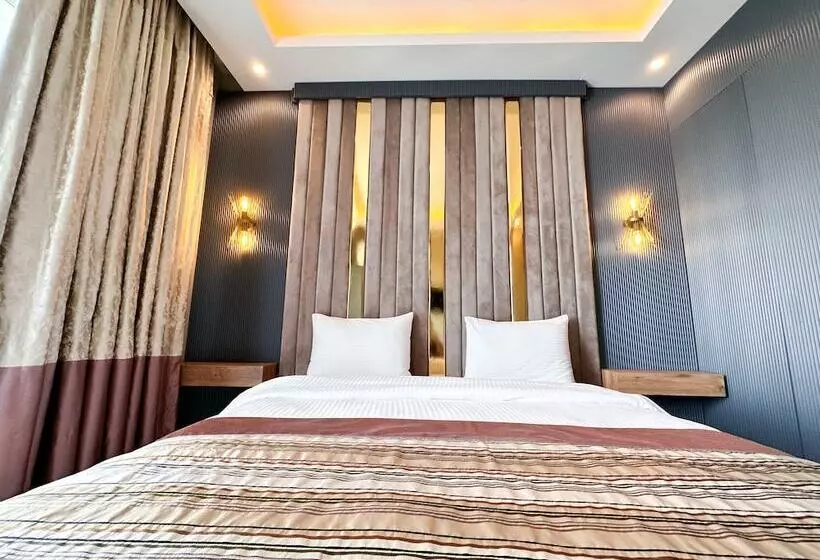 ホテル Teker Luxury