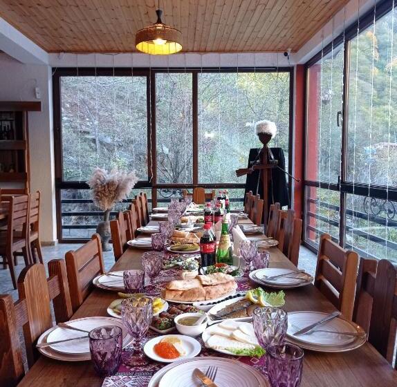 בית מלון כפרי Tradition