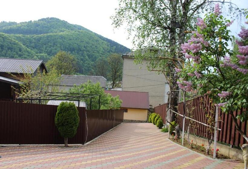 Majatalo у інни