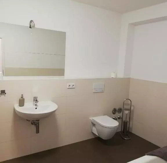 ペンション Apartmenthaus Mehrow