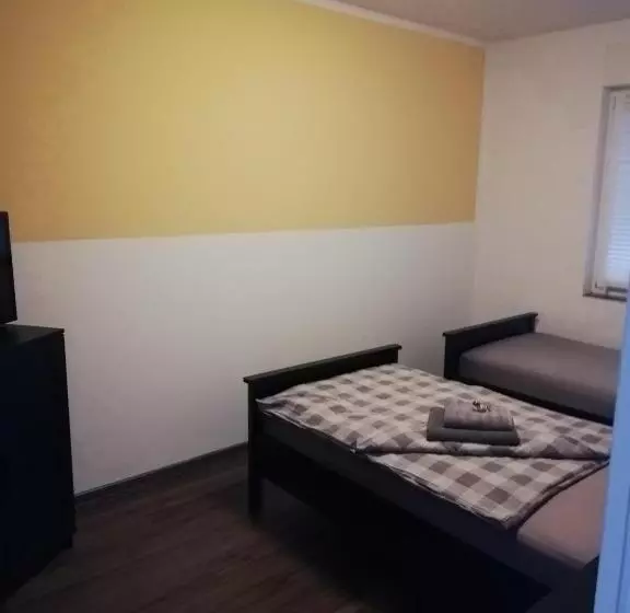 ペンション Apartmenthaus Mehrow