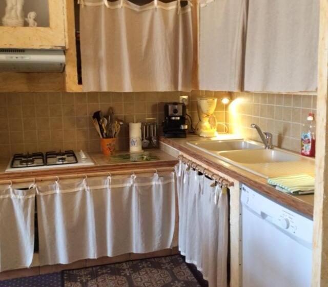 Пансион Les Jardins De Valaurie