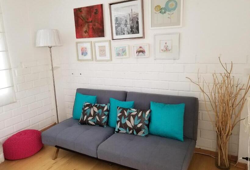 بنسيون Malu House   Peru   Lima