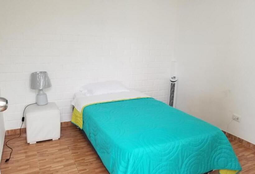 بنسيون Malu House   Peru   Lima