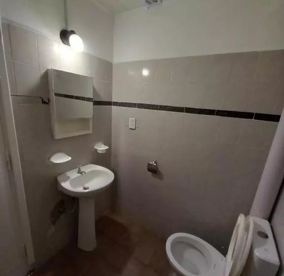 Majatalo Monoambientes La Perla