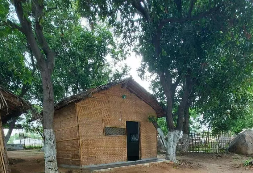 ペンション Sunrise Guest House & Restaurant