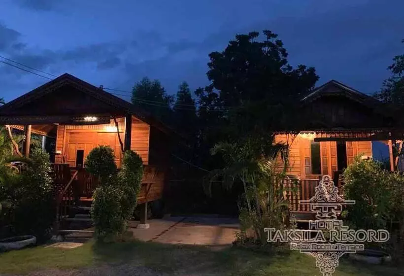 ペンション Taksila Resort ฏักร์ศิลารีสอร์ท