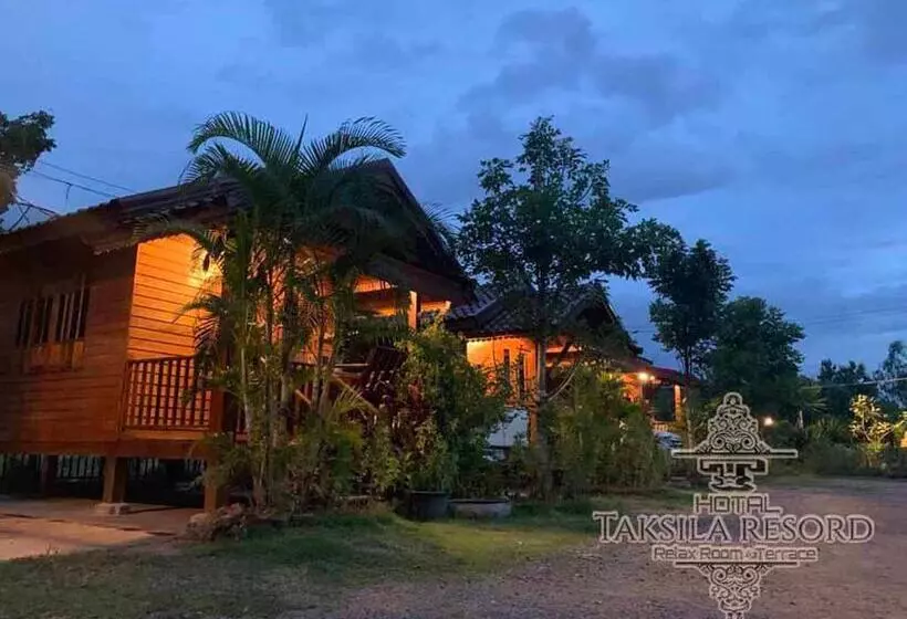 ペンション Taksila Resort ฏักร์ศิลารีสอร์ท