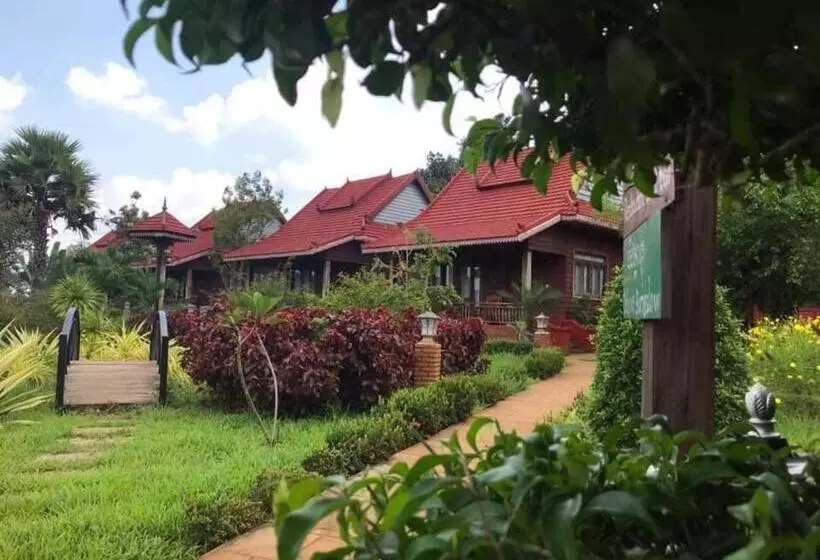Phum Khmer Resort