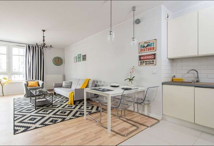 P&o Apartments Kłobucka