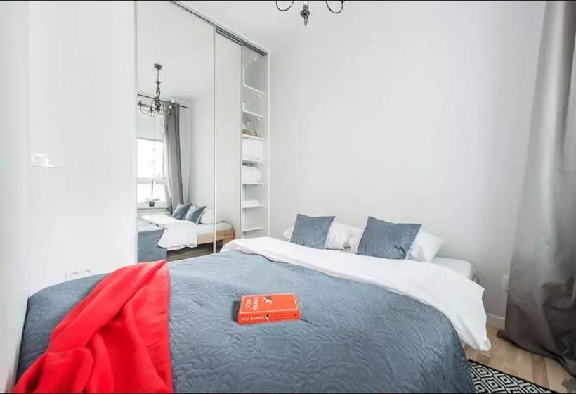 P&o Apartments Kłobucka