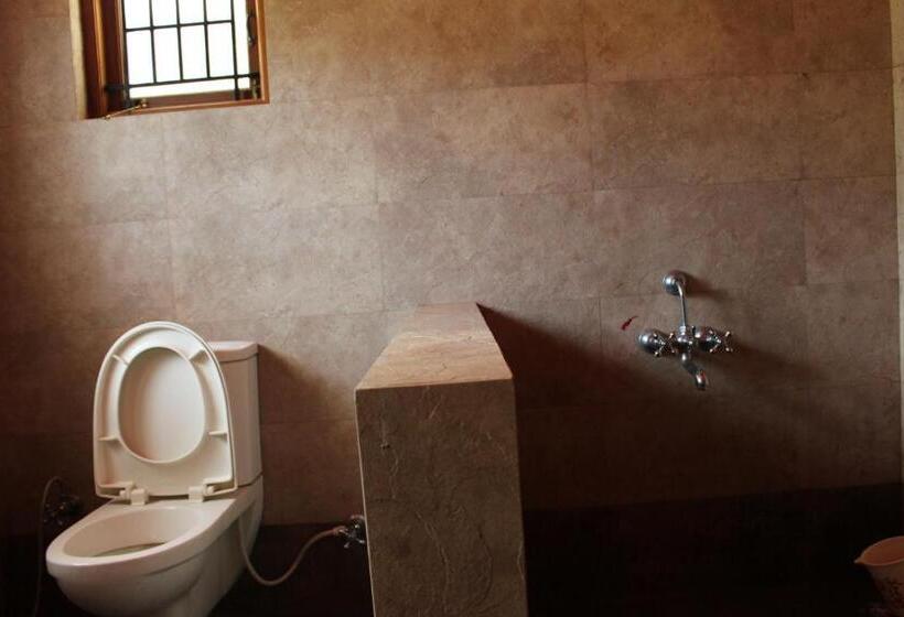 Rustling River Resort