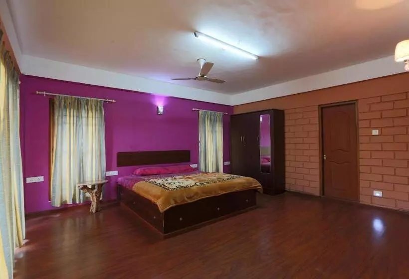 Rustling River Resort