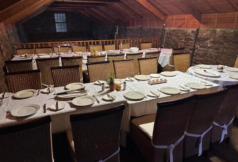 호스텔 Summerhill Inn